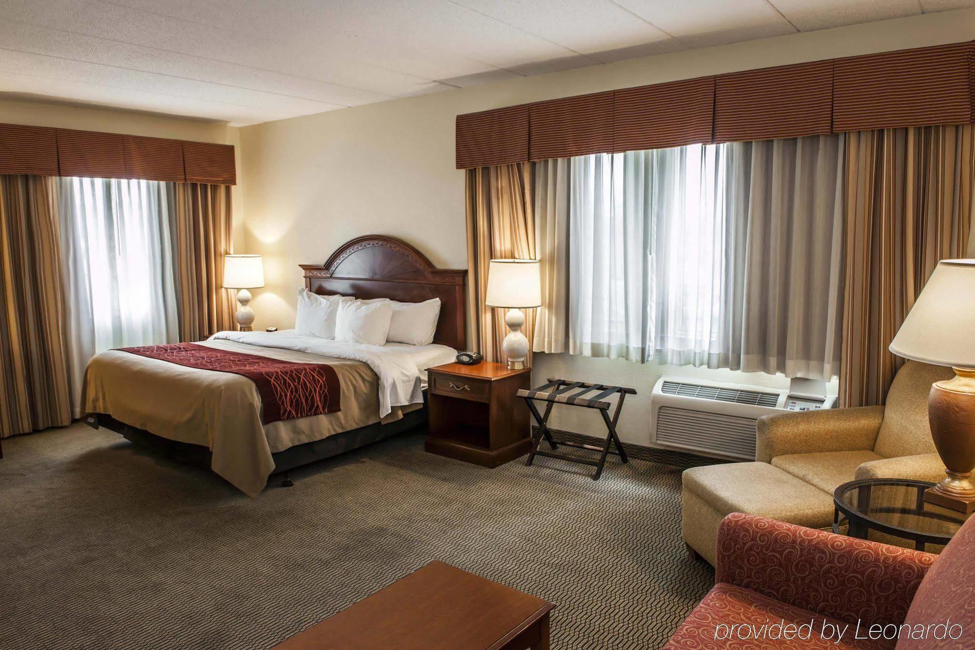 Holiday Inn - Columbus By Ihg Buitenkant foto